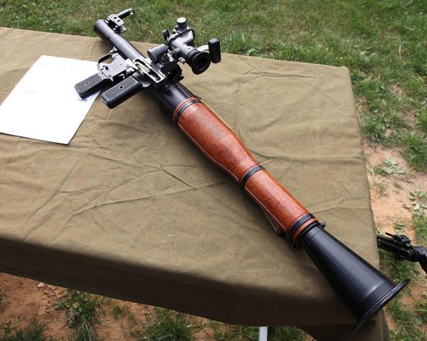 Ручной противотанковый гранатомет РПГ-7