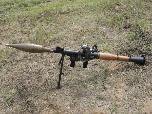 Ручной противотанковый гранатомет «РПГ-7», «РПГ-7д»