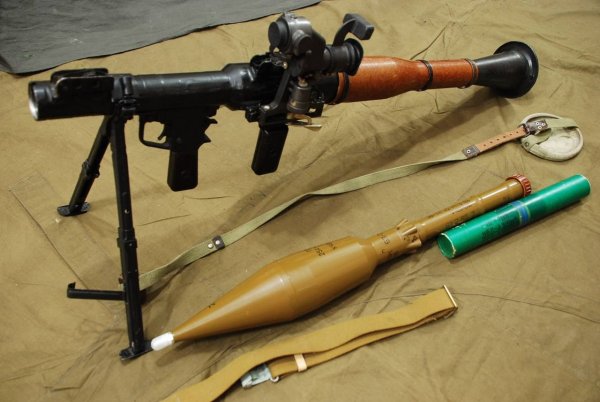 Ручной гранатомет РПГ 7