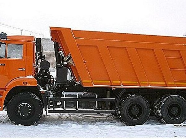 Грузовик КАМАЗ 6520 самосвал