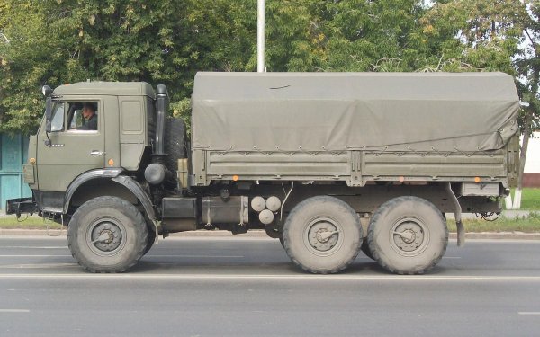 КАМАЗ 5350 военный колесо