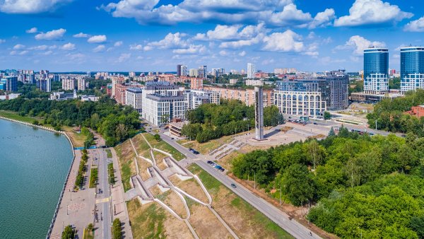 Город Ижевск с высоты птичьего полета
