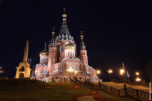 Свято Михайловский собор Ижевск ночью