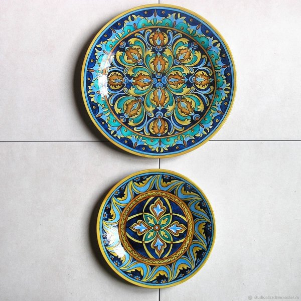 Византийская голубая майолика Лев