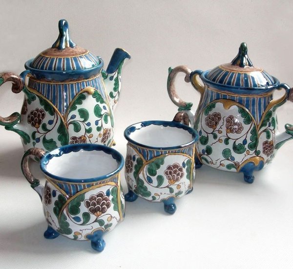 Русская керамика Гжельская майолика