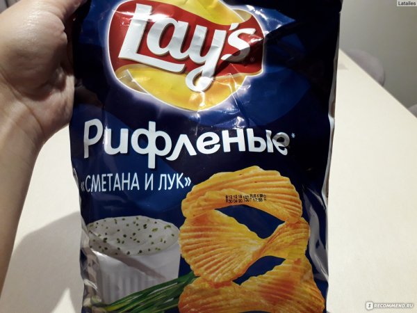Чипсы Лейс сметана и лук рифленые 150