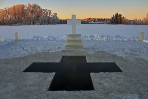 19 Января крещение Господне купание