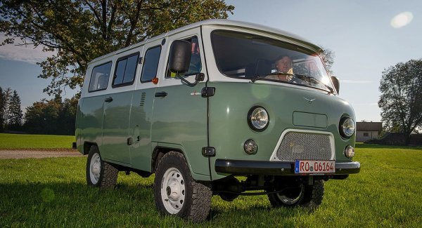 Авто УАЗ 452 Буханка