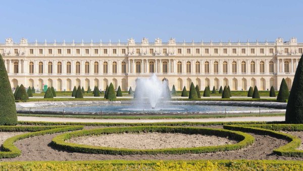 Дворец Версаль в Париже