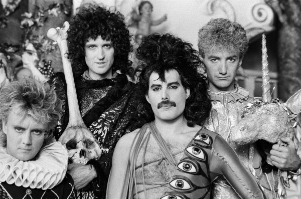 Queen Band 1984