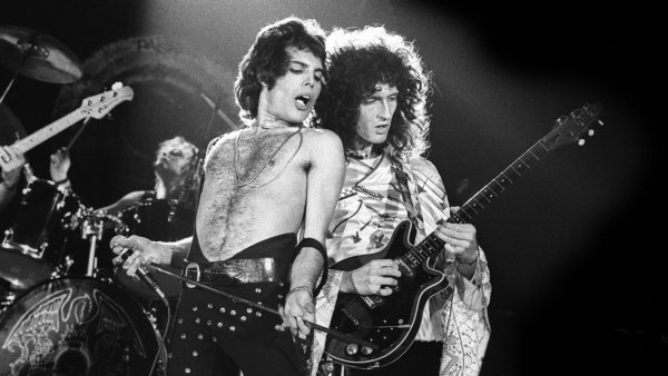 Фредди Меркьюри и группа Queen