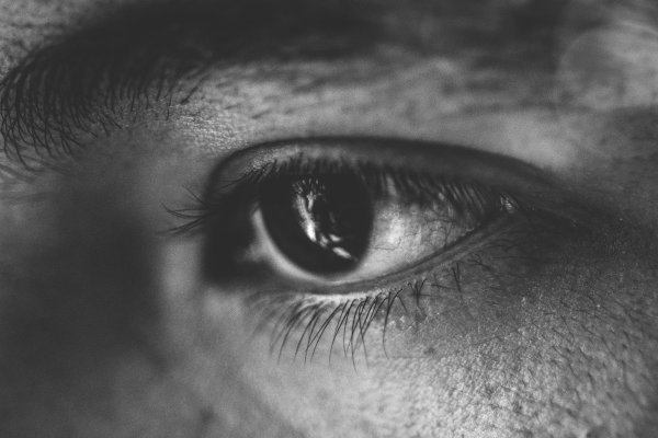 Грустные глаза