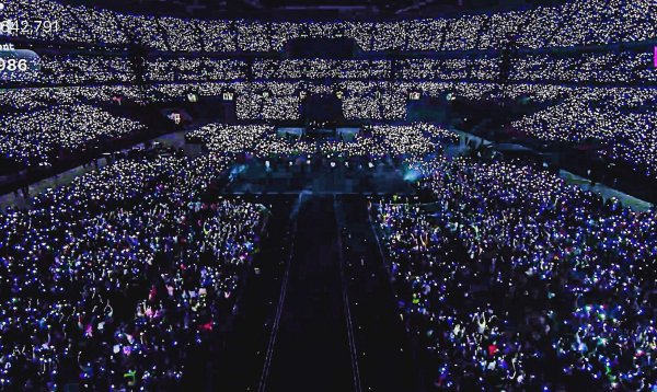 BTS Army стадион