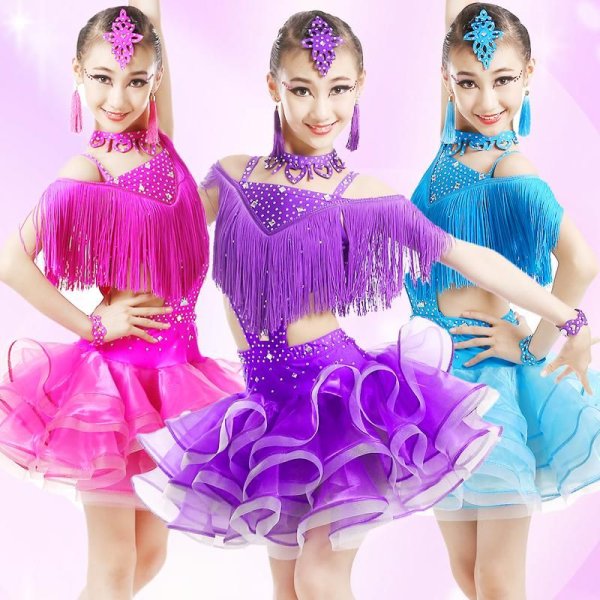 Танцевальные костюмы для девочек