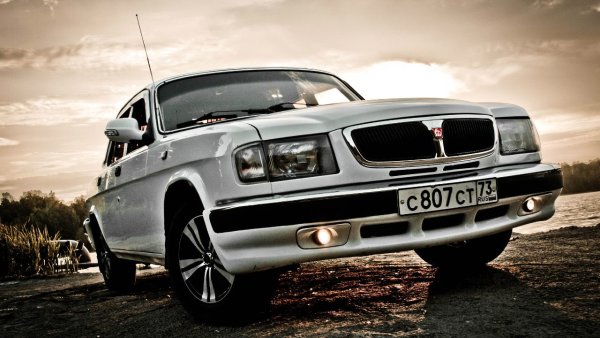 ГАЗ-3110 автомобиль