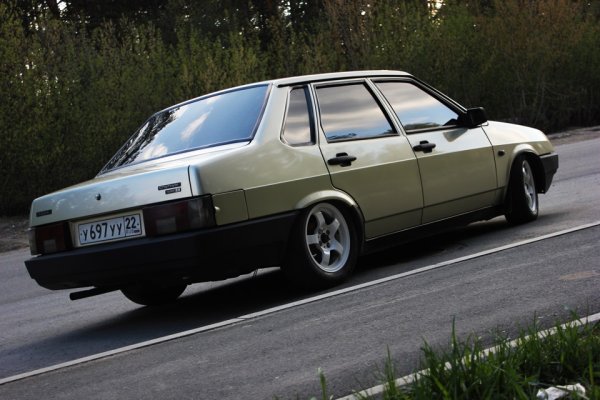 Lada 21099