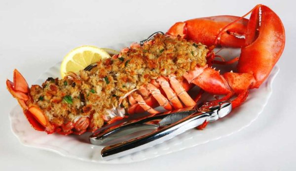 Лангусты фаршированные