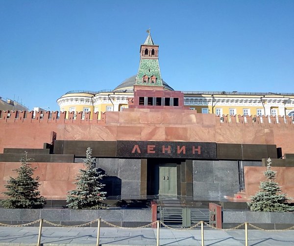 Щусев мавзолей Ленина