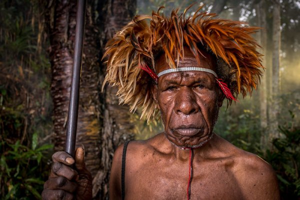 Дикие племена туземцы каннибалы