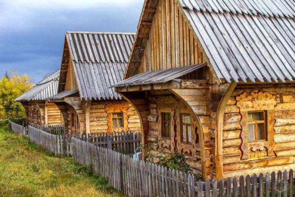 Русская изба на Алтае