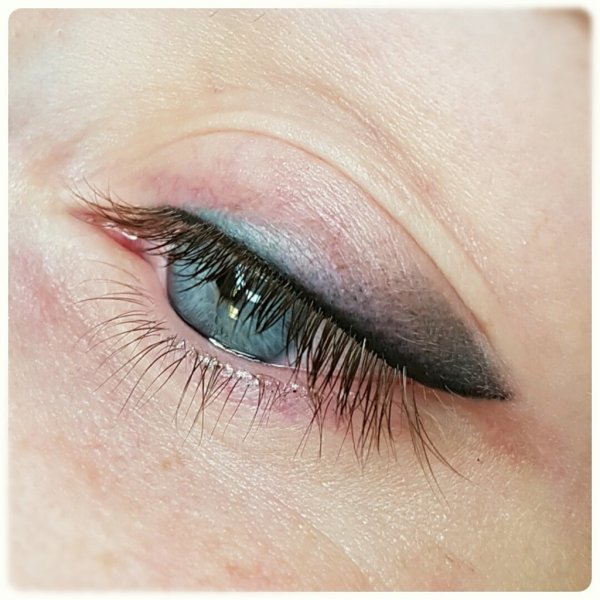 Перментальный макияж век стрелки