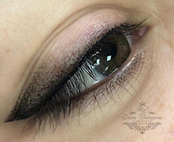 Стрелки с растушевкой татуаж нижнее веко