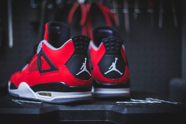 Nike Retro 4