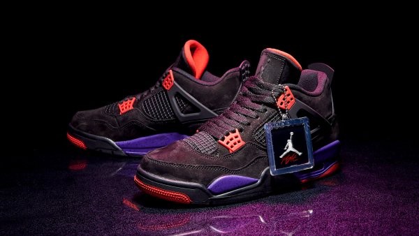 Nike Air Jordan 4