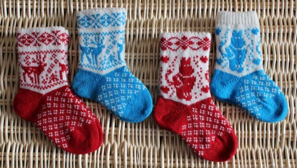 Носки детские вязаные