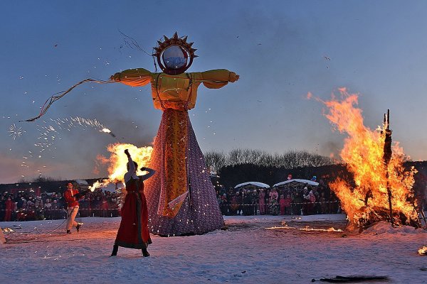 Сжигание чучела Масленицы в Егорьевске