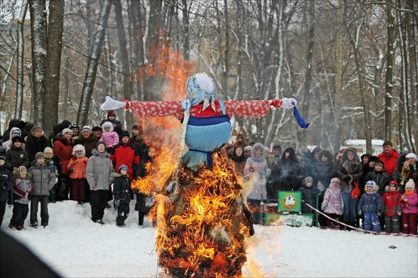 Торжок Новоторжский Кремль Масленица