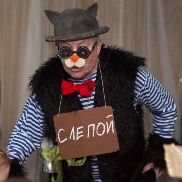 Кот Базилио из Буратино