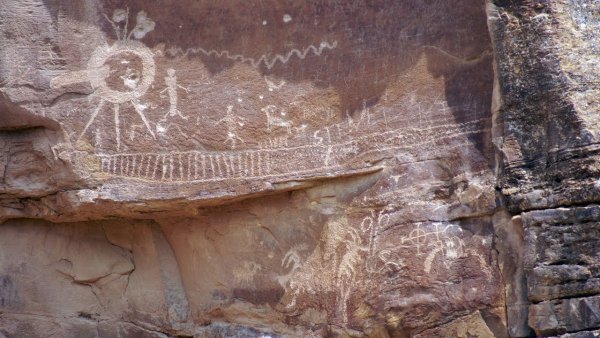 Шалаболинская писаница Курагинский район