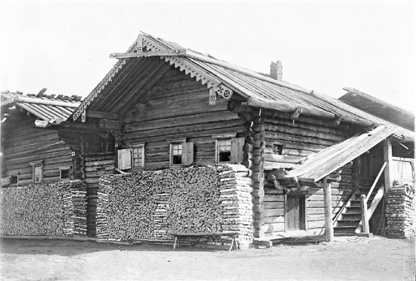Крестьянская изба Архангельская Губерния