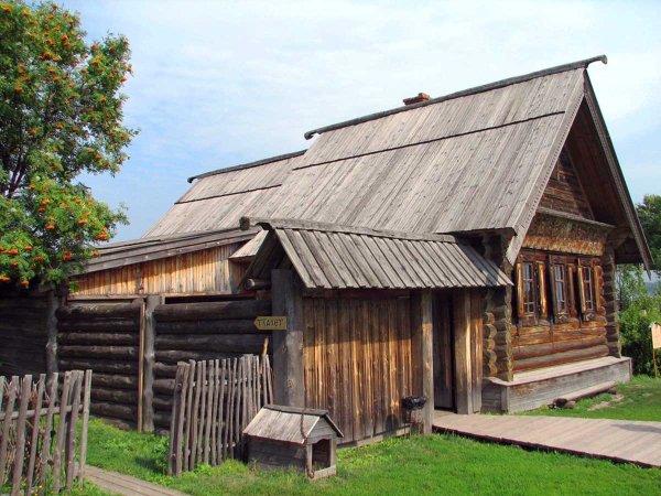 Крестьянская изба 17 века