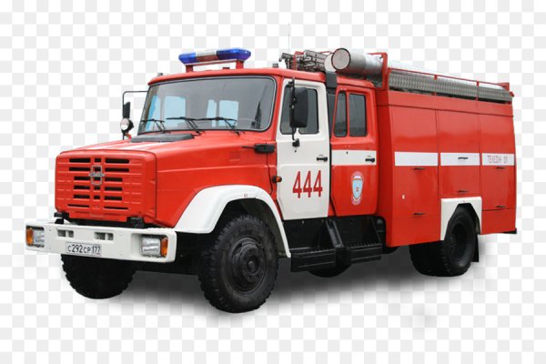 Пожарная машина на белом фоне
