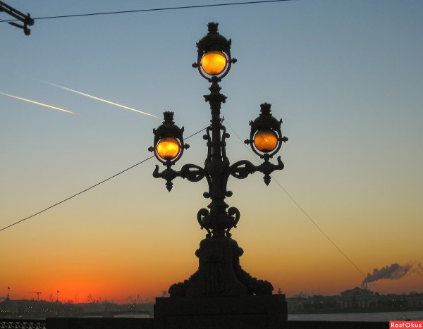 Троицкий мост фонари