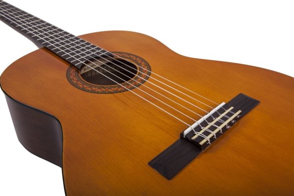 Акустическая гитара Yamaha c40