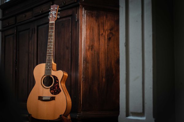 Maton srs808c