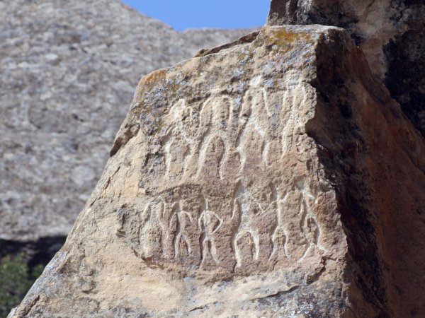 Гобустанский культурный ландшафт с наскальными рисунками