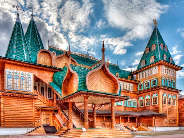 Коломенский дворец каменный Терем