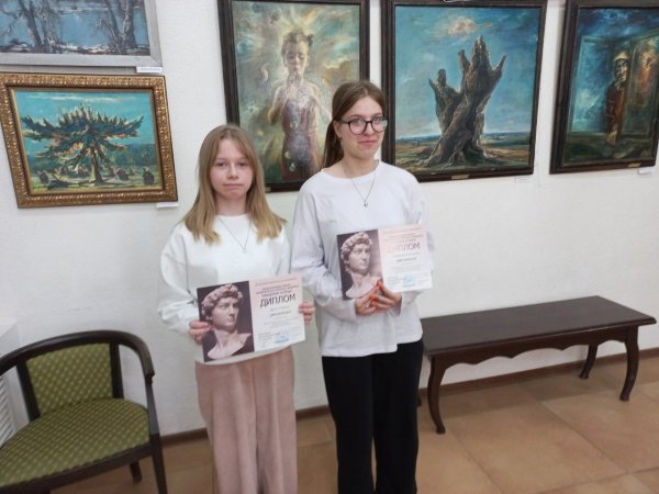 Академические зарисовки людей