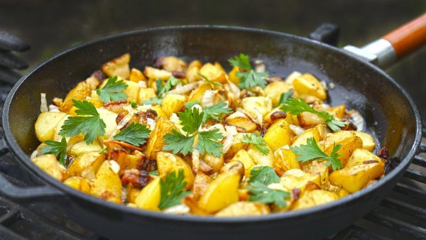 Картошка со шкварками