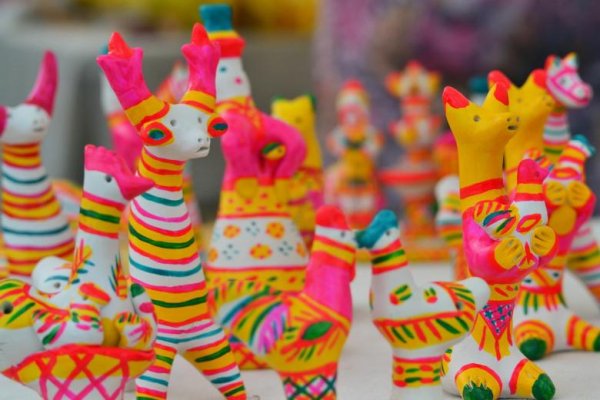 Филимоновская глиняная игрушка