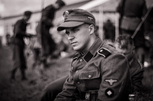 Солдаты Waffen SS