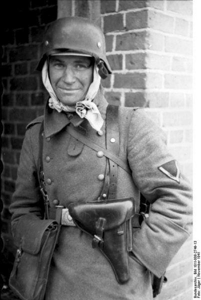 Солдат СС Вермахт 1941