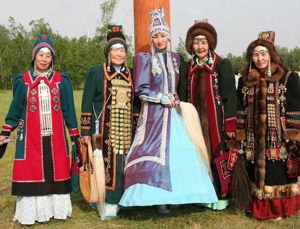 Национальный костюм Саха якутов