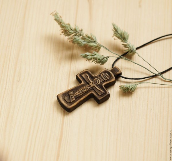 Нательный крест протестантов