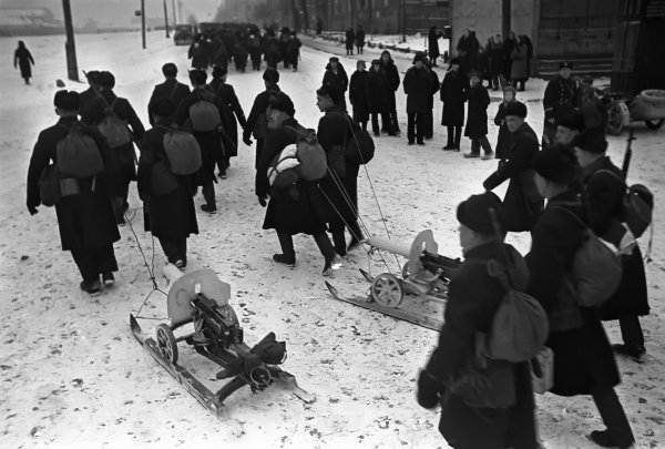 Морские пехотинцы под Москвой в 1941 году