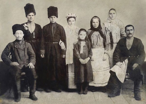 Семья донских Казаков